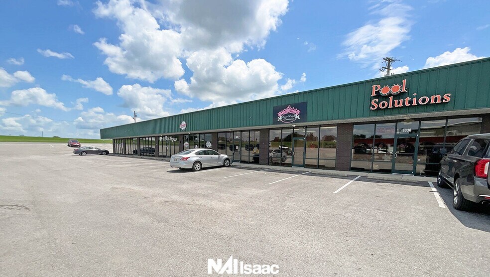 1000-1052 Eagle Lake Dr, Lawrenceburg, KY à louer - Photo de l’immeuble – Image 2 sur 19