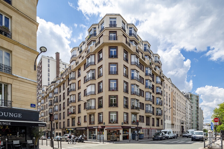 25 Rue Jean Leclaire, Paris à louer - Photo principale – Image 1 sur 2