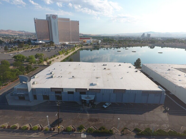 2597 Mill St, Reno, NV à vendre - Photo de l’immeuble – Image 1 sur 12