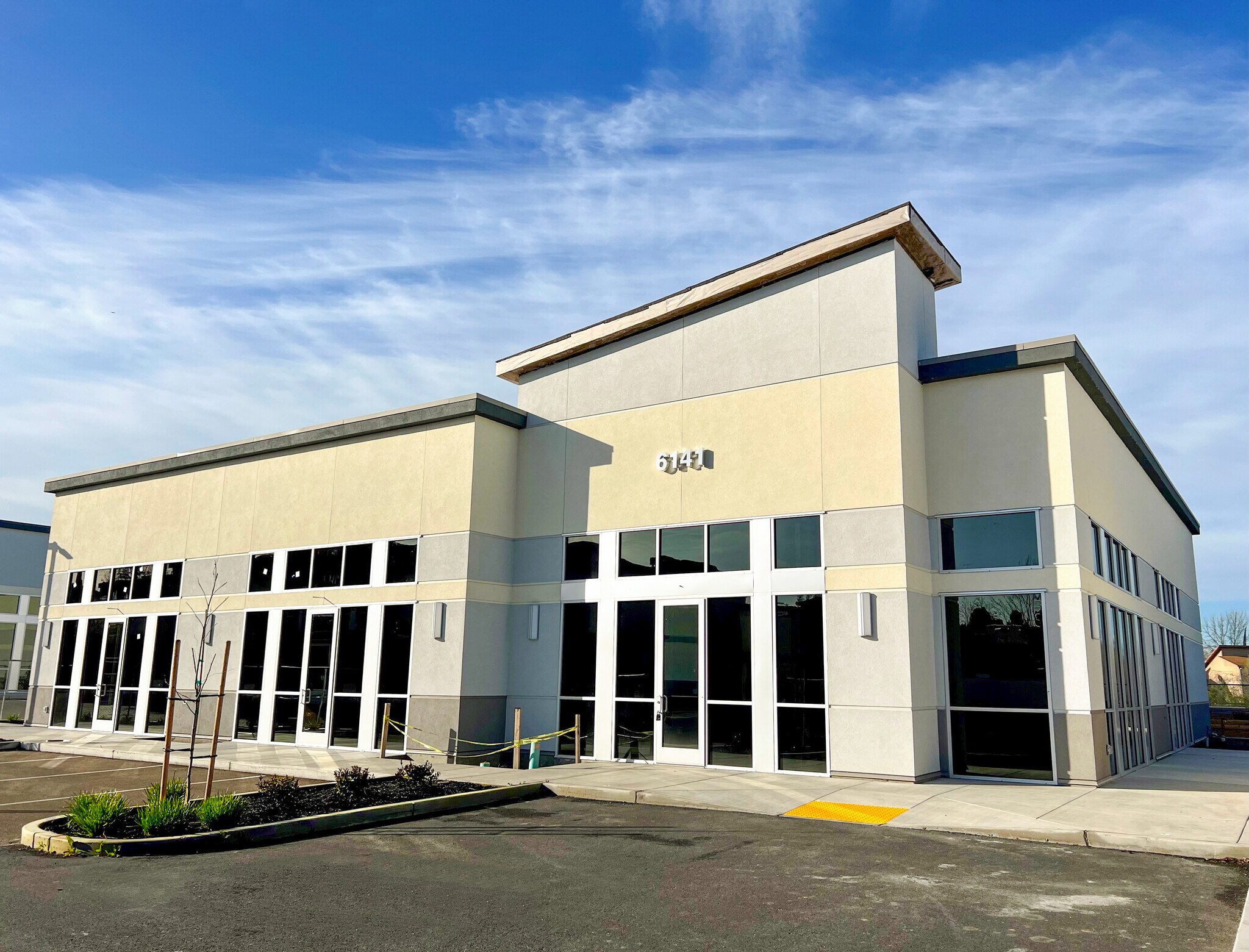 6101-6151 Pacific St, Rocklin, CA à louer Photo principale– Image 1 sur 16