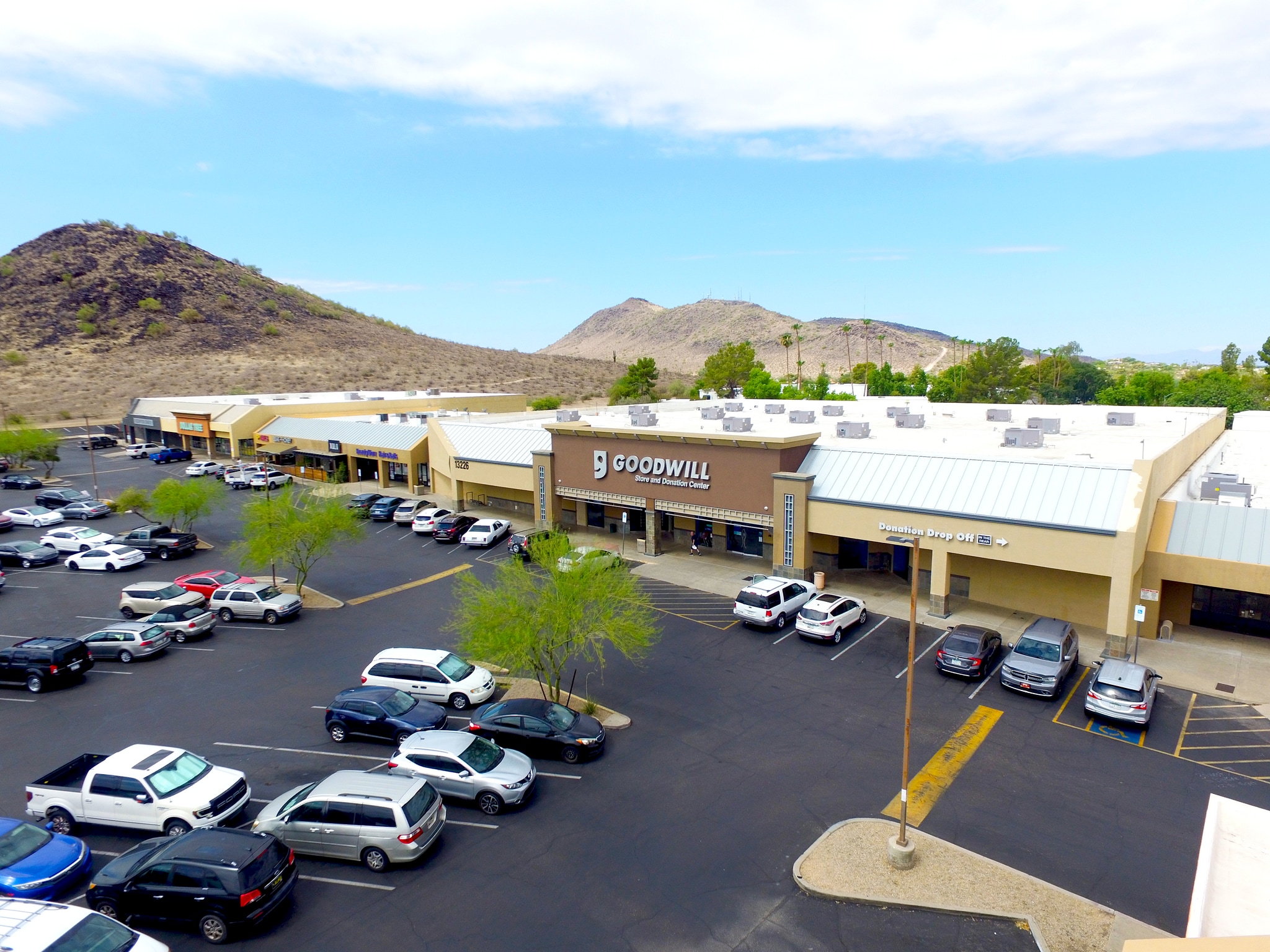 13216-13240 N 7th Street, Phoenix, AZ à louer Photo principale– Image 1 sur 5