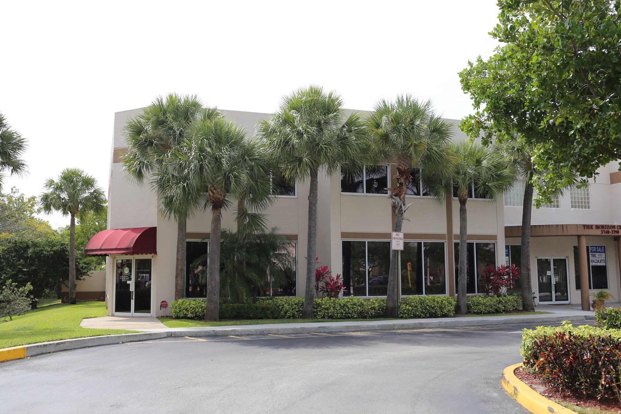 3740-3748 NW 124th Ave, Coral Springs, FL à louer Photo de l’immeuble– Image 1 sur 8