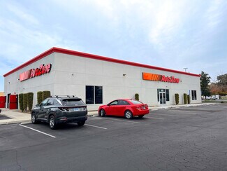 Plus de détails pour 1125 Olive Dr, Bakersfield, CA - Local commercial à vendre