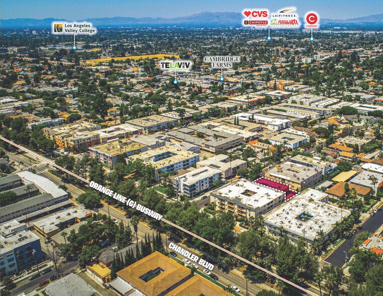 5418 Hermitage Ave, Valley Village, CA à vendre - Photo de l’immeuble – Image 3 sur 10