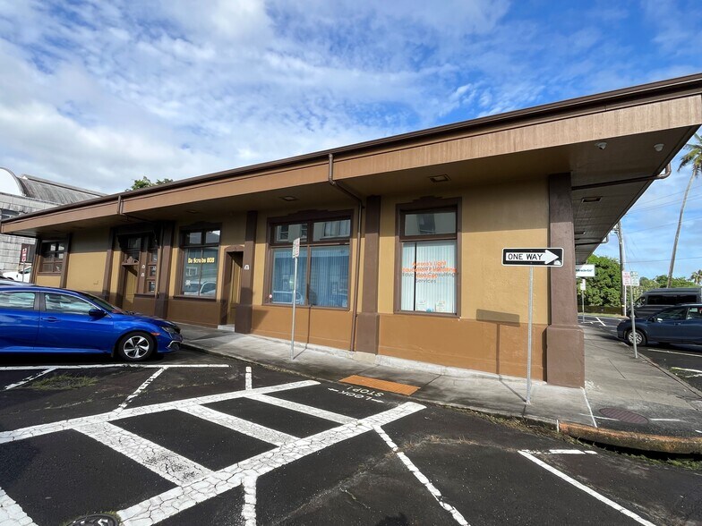 8 Kamehameha Ave, Hilo, HI à louer - Photo de l’immeuble – Image 3 sur 5