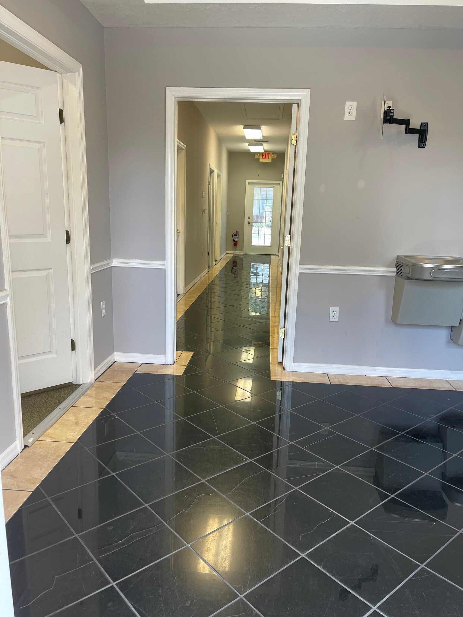 2607 Windguard Cir, Wesley Chapel, FL à louer Photo intérieure– Image 1 sur 18