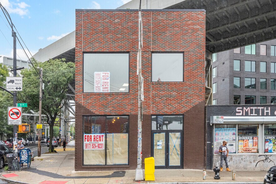 501 Smith St, Brooklyn, NY à louer - Photo de l’immeuble – Image 3 sur 4