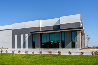 14621 Kirby Dr, Pearland, TX à louer Photo de l’immeuble– Image 2 sur 15