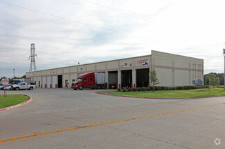 Plus de détails pour 1850 High Prairie Rd, Grand Prairie, TX - Industriel/Logistique à louer