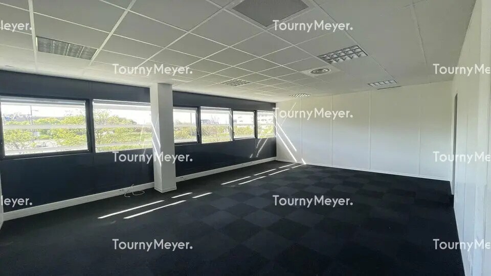 Bureau dans Montpellier à louer - Photo de l’immeuble – Image 2 sur 7