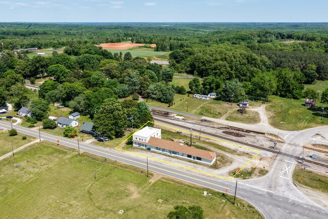 Plus de détails pour 9597 US Highway 29 Business, Ruffin, NC - Local commercial aux enchères