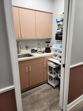 250-294 Mchenry Rd, Wheeling, IL à louer Photo intérieure– Image 2 sur 4