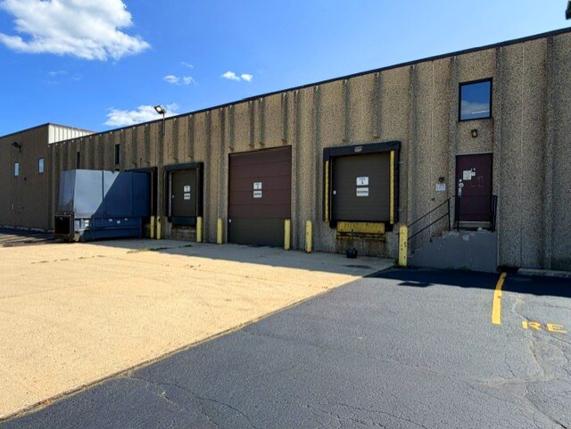 7900 S Route 31, Crystal Lake, IL à louer - Photo de l’immeuble – Image 3 sur 14