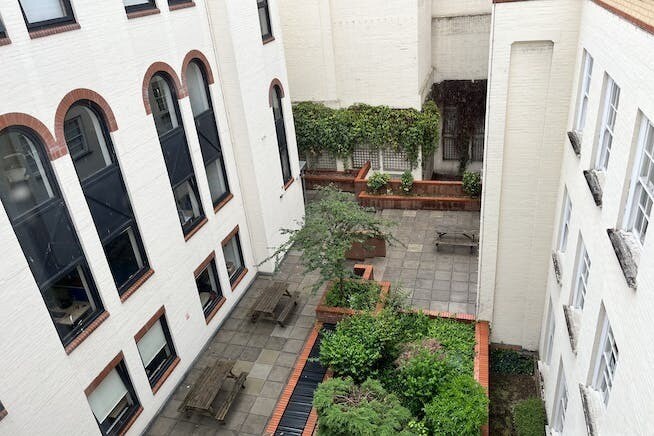 43 Queen Sq, Bristol à louer - Photo de l’immeuble – Image 1 sur 4