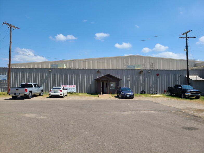 12011 Laney Rd, Tyler, TX à louer - Photo de l’immeuble – Image 1 sur 10