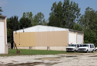 Plus de détails pour 3800 S Meeker Ave – Industriel/Logistique à vendre, Muncie, IN