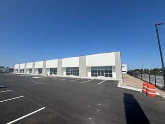 Plus de détails pour 5101 N Cage Blvd, Pharr, TX - Local d'activités à louer