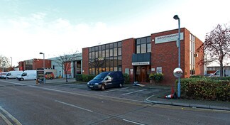 Plus de détails pour Lincoln Rd, Enfield - Industriel/Logistique à louer