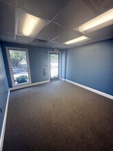 1300-1319 Central Ct, Hermitage, TN à louer Photo intérieure– Image 2 sur 10