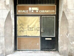 Local commercial dans Barcelone, Barcelona à louer Photo de l’immeuble– Image 1 sur 13