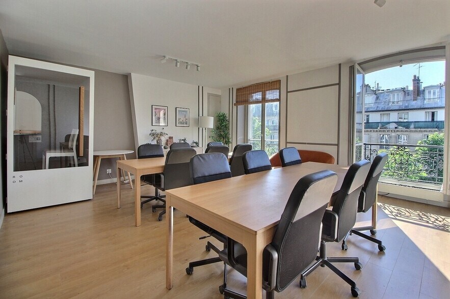 22 Boulevard De Sébastopol, Paris à louer - Photo de l’immeuble – Image 1 sur 6