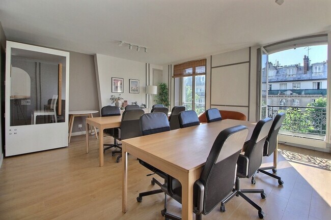 Plus de détails pour 22 Boulevard De Sébastopol, Paris - Coworking à louer
