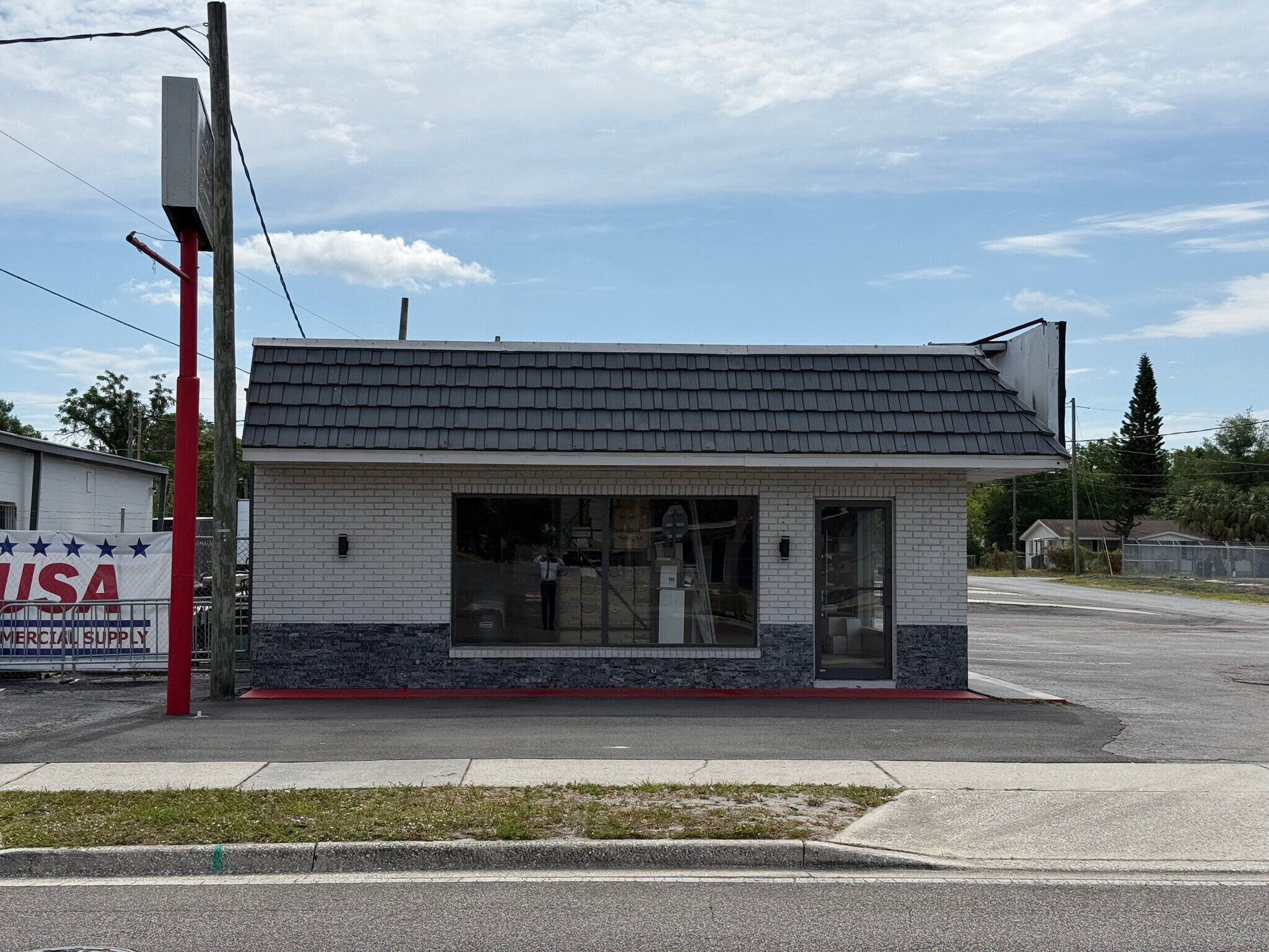 9501 N Nebraska Ave, Tampa, FL à vendre Photo principale– Image 1 sur 13