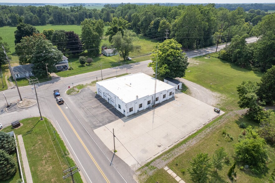 6326 US-223, Palmyra, MI à vendre - Photo de l’immeuble – Image 2 sur 11