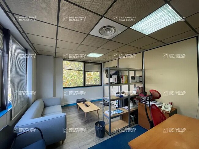 Plus de détails pour 27 Rue Alfred Kastler, Mont-Saint-Aignan - Bureau à louer