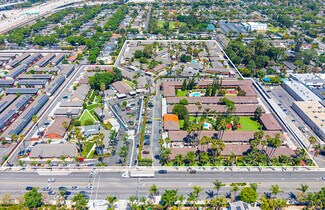 Plus de détails pour 2833 N Bristol St, Santa Ana, CA - Logement à vendre