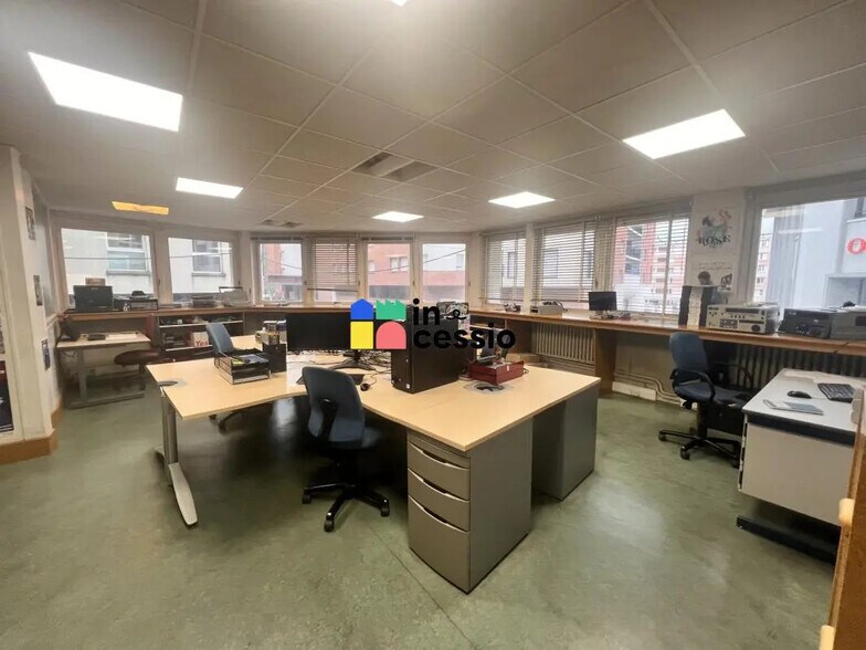 Bureau dans Le Mans à vendre - Photo intérieure – Image 2 sur 5