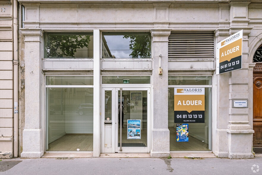 32 Rue Servient, Lyon à louer - Photo de l’immeuble – Image 3 sur 4