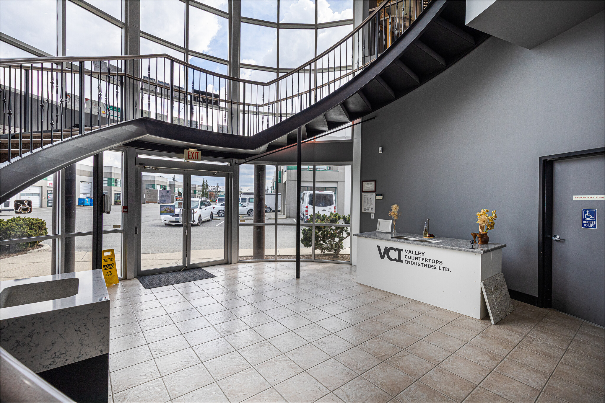 30781 Simpson Rd, Abbotsford, BC à louer Photo intérieure– Image 1 sur 15