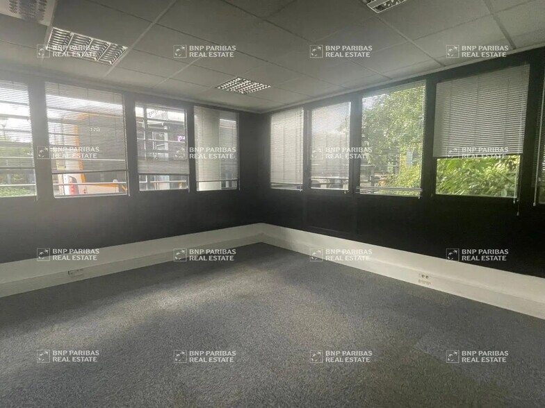 Bureau dans Rennes à louer - Photo de l’immeuble – Image 2 sur 7
