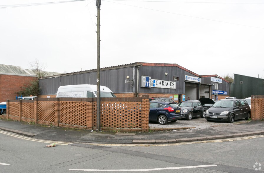 1 Victoria Grove, Bristol à louer - Photo principale – Image 1 sur 6