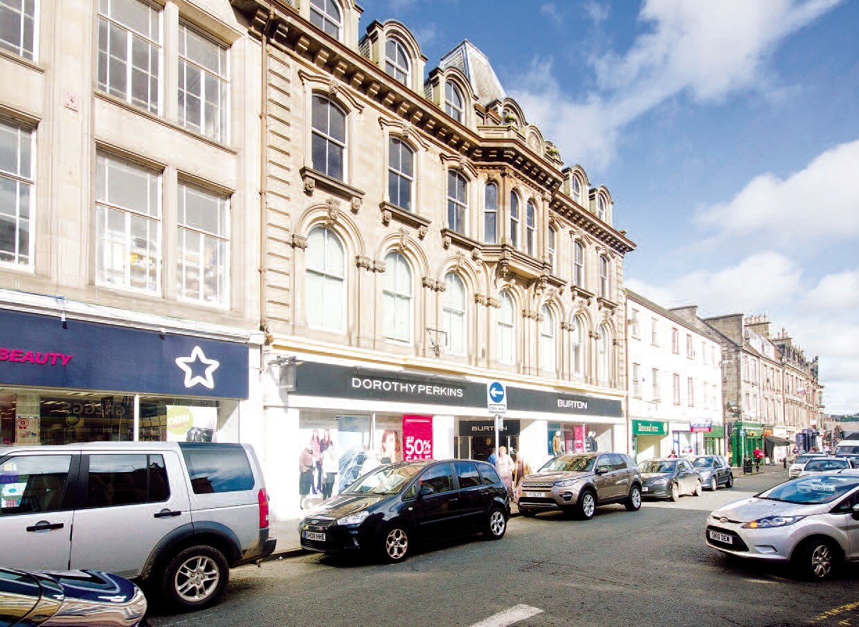 65-67 High St, Hawick à louer Photo principale– Image 1 sur 2