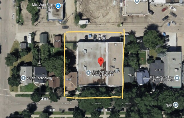 9928 81 NW Ave, Edmonton, AB à louer - Photo de l’immeuble – Image 3 sur 8
