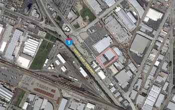 2701 Carrier Ave, Commerce, CA - VUE AÉRIENNE  vue de carte - Image1