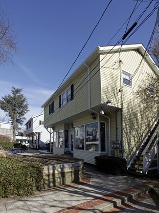 Plus de détails pour 129 Main St, Westhampton Beach, NY - Local commercial à louer