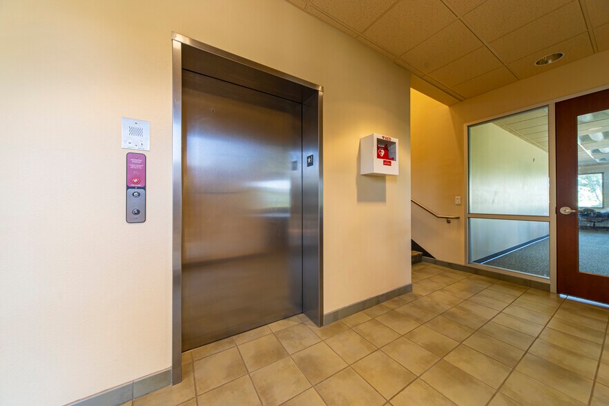 520 Hawthorne Ave SE, Salem, OR à louer - Photo intérieure – Image 3 sur 8