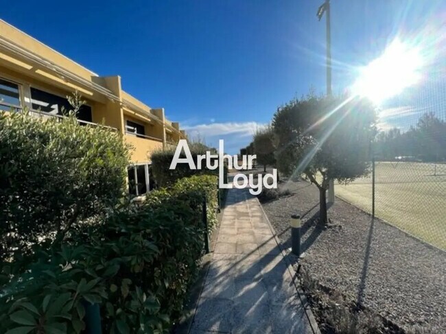 Plus de détails pour Bureau, Local d'activités à louer