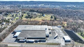 Plus de détails pour 190 Walnut Ln, Pottsville, PA - Industriel/Logistique à vendre