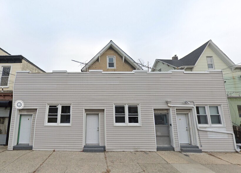 125 W Sidney Ave, Mount Vernon, NY à vendre - Photo principale – Image 1 sur 11