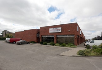 Plus de détails pour 176 Creditstone Rd, Vaughan, ON - Local d’activités à vendre
