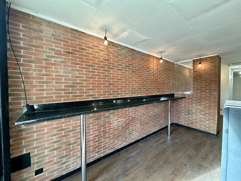 Avenue Jacques Prevert, Saint-Victoret à louer - Photo de l’immeuble – Image 2 sur 14