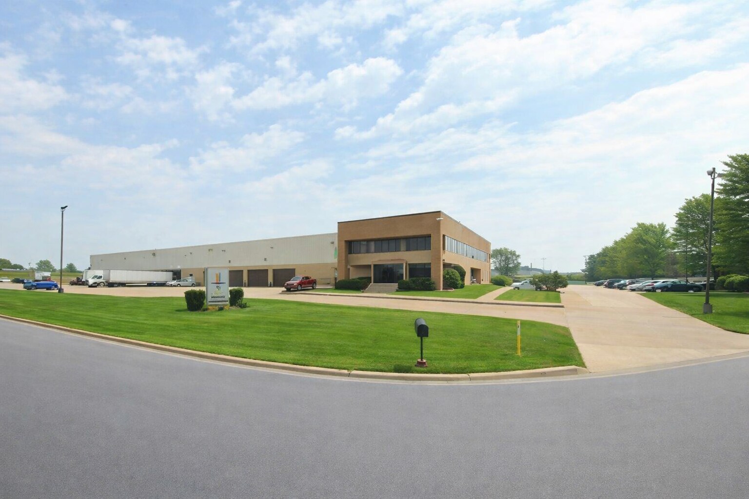 4100-4202 Technology Dr, South Bend, IN à louer Photo de l’immeuble– Image 1 sur 9