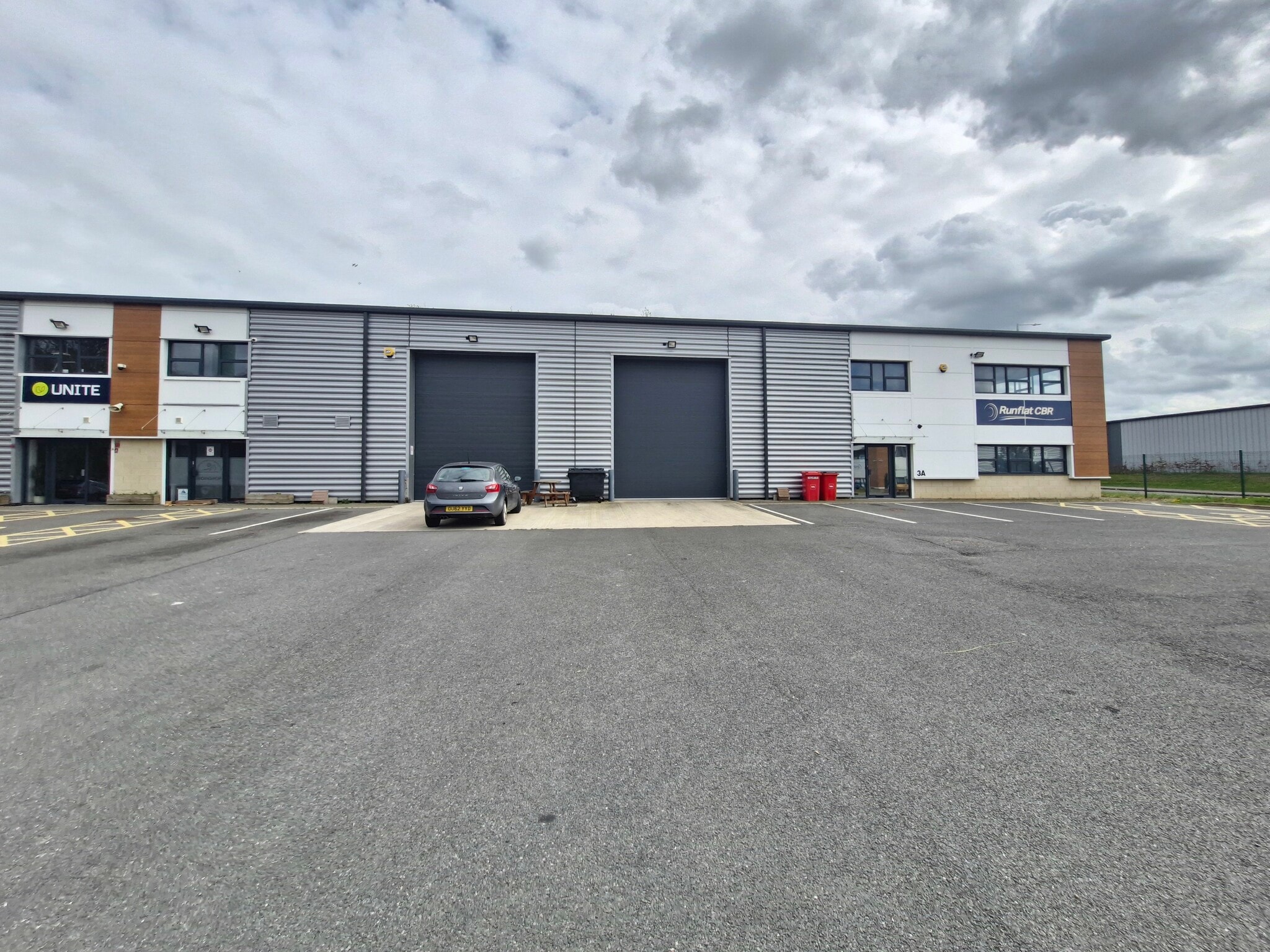 Unit 1-6 First Ave, Finningley à louer Photo de l’immeuble– Image 1 sur 7