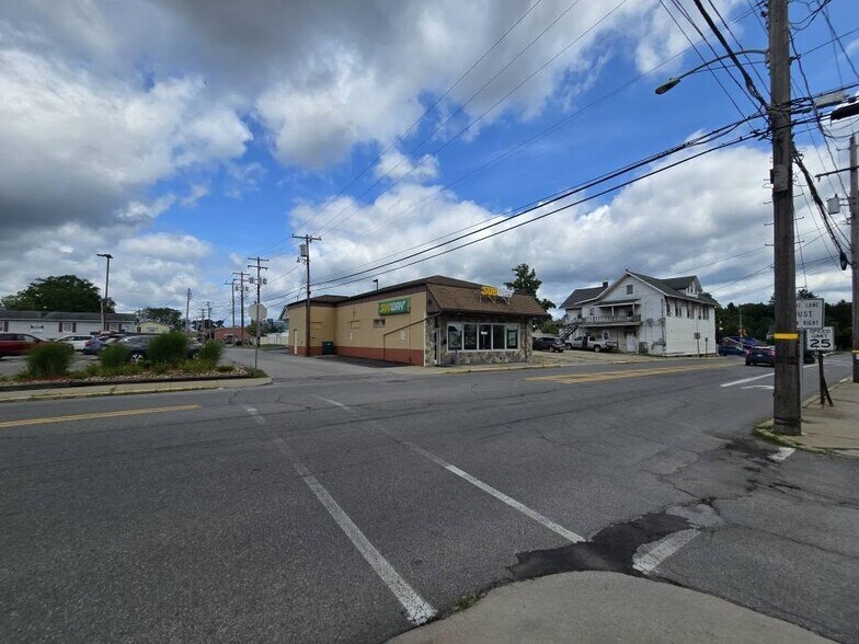 36 S 8th Ave, Clarion, PA à vendre - Photo de l’immeuble – Image 3 sur 8