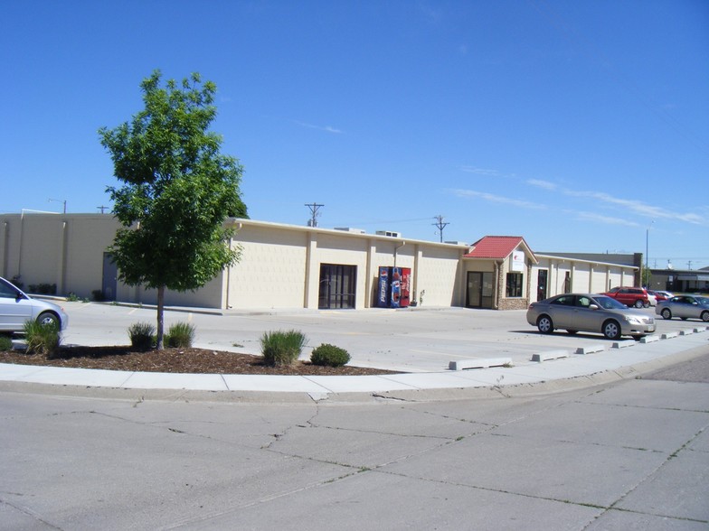 1930 E 20th Pl, Scottsbluff, NE à louer - Photo de l’immeuble – Image 3 sur 5
