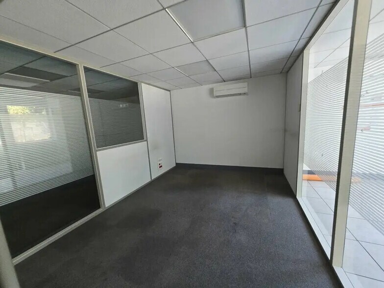 Local commercial dans Antibes à vendre - Photo de l’immeuble – Image 3 sur 4